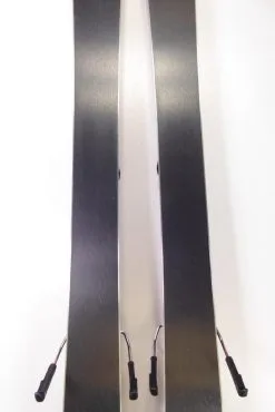 ROSSIGNOL Famous Premium-Ski Länge 149cm (1,49m) Inkl. Bindung! #468 -Ski Verkäufe P1240288 688x1030 1