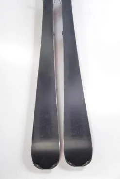 BLIZZARD Racing WS C Carving-Ski Länge 174cm (1,74m) Inkl. Bindung! #854 17 BLIZZARD Racing WS C Carving-Ski Länge 174cm (1,74m) Inkl. Bindung! #854 -Ski Verkäufe P1280052 688x1030 1