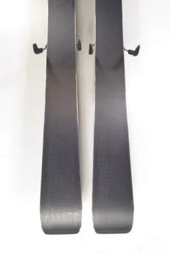 ATOMIC Cloud 9 Damen-Ski Länge 143cm (1,43m) Inkl. Bindung! #1416 -Ski Verkäufe P1320525 688x1030 1