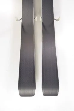 ATOMIC Cloud 9 Damen-Ski Länge 143cm (1,43m) Inkl. Bindung! #1417 -Ski Verkäufe P1320534 688x1030 1