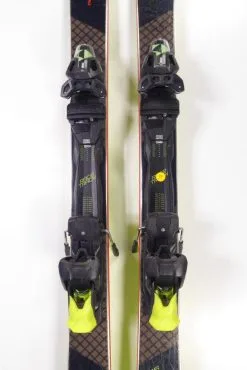 Titelseite -Ski Verkäufe P1330277 688x1030 1