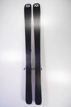 VÖLKL Blaze 94 Freeride-Ski Länge 179cm (1,79m) Inkl. Bindung! #440 -Ski Verkäufe P1360960 688x1030 1